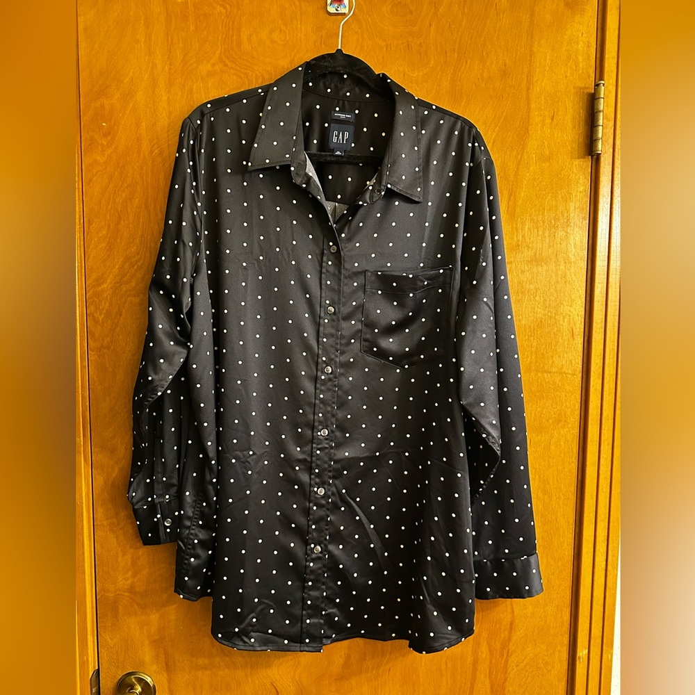 GAP Black Polka Dot Women’s Shirt